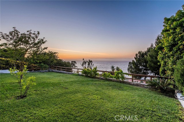 1661 Via Arriba, Palos Verdes Estates, California 90274, 4 Bedrooms Bedrooms, ,3 BathroomsBathrooms,Residential,Sold,Via Arriba,SB20096451