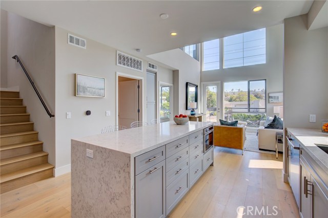 1920 Pacific Coast Highway, Redondo Beach, California 90277, 1 Bedroom Bedrooms, ,1 BathroomBathrooms,Residential,Sold,Pacific Coast Highway,OC20103454