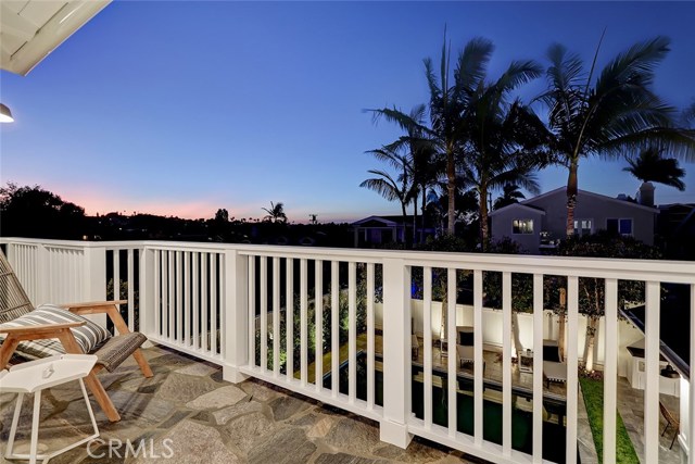 1751 8th Street, Manhattan Beach, California 90266, 6 Bedrooms Bedrooms, ,5 BathroomsBathrooms,Residential,Sold,8th,SB19200872