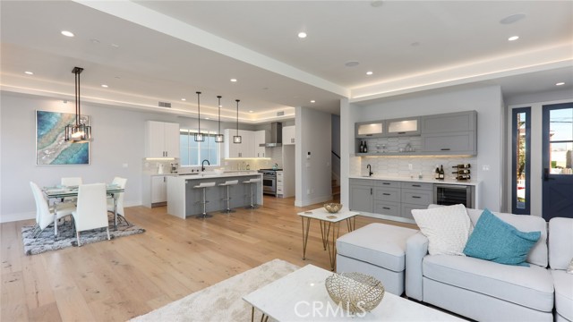 1908 Bataan Road, Redondo Beach, California 90278, 4 Bedrooms Bedrooms, ,3 BathroomsBathrooms,Residential,Sold,Bataan,PV21039512