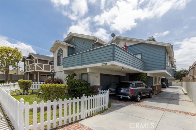 2704 Carnegie Lane, Redondo Beach, California 90278, 3 Bedrooms Bedrooms, ,1 BathroomBathrooms,Residential,Sold,Carnegie,SB21024689
