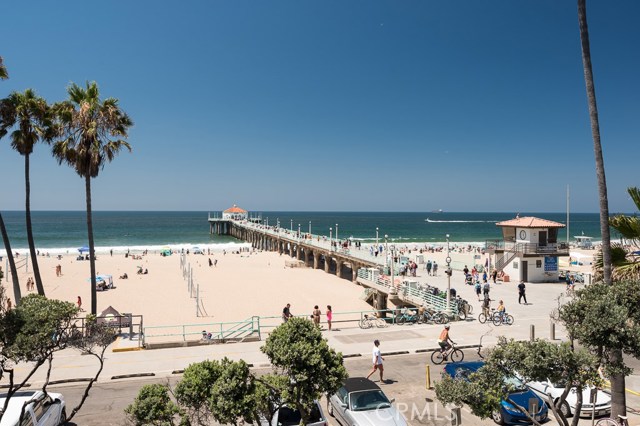 The iconic Manhattan Beach Pier, a short walk or bike ride away.