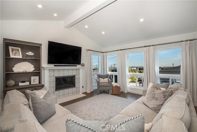 2112 Magnolia Avenue, Manhattan Beach, California 90266, 4 Bedrooms Bedrooms, ,2 BathroomsBathrooms,Residential,Sold,Magnolia,SB20010453