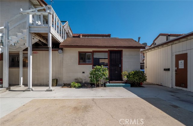 117 Helberta Avenue, Redondo Beach, California 90277, 4 Bedrooms Bedrooms, ,4 BathroomsBathrooms,Residential,Sold,Helberta,SB20097493