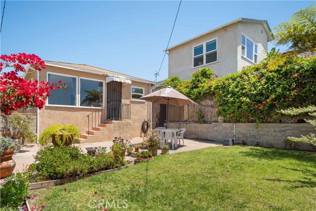 700 Rita Street, Redondo Beach, California 90277, 2 Bedrooms Bedrooms, ,2 BathroomsBathrooms,Residential,Sold,Rita,SB21110960