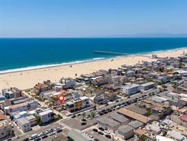 47 6th (aka 42 7th Court) Street, Hermosa Beach, California 90254, 5 Bedrooms Bedrooms, ,3 BathroomsBathrooms,Residential,Sold,6th (aka 42 7th Court),SB20218738