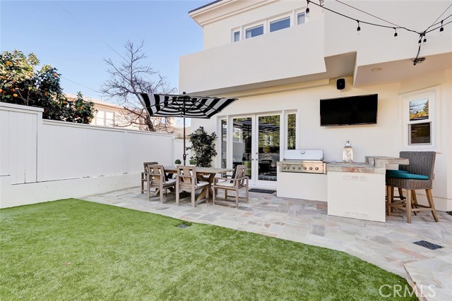 2509 Poinsettia Avenue, Manhattan Beach, California 90266, 5 Bedrooms Bedrooms, ,4 BathroomsBathrooms,Residential,Sold,Poinsettia,SB19238228