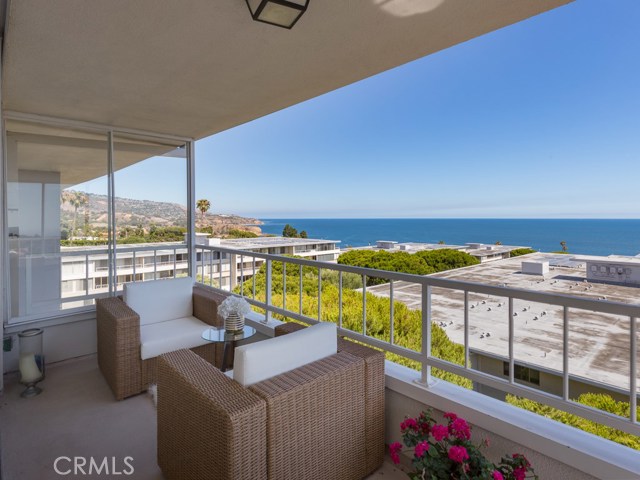 32614 Coastsite Drive, Rancho Palos Verdes, California 90275, 2 Bedrooms Bedrooms, ,2 BathroomsBathrooms,Residential,Sold,Coastsite,PV20231252