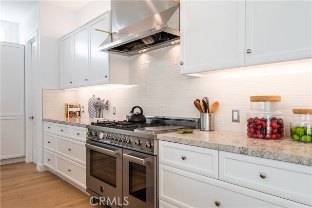 1900 Lynngrove Drive, Manhattan Beach, California 90266, 5 Bedrooms Bedrooms, ,2 BathroomsBathrooms,Residential,Sold,Lynngrove,SB19050815