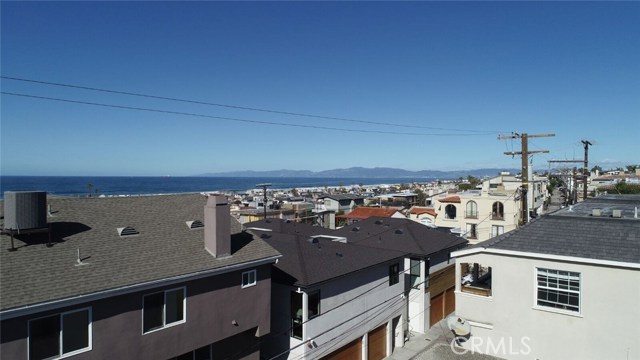 1520 Bayview, Hermosa Beach, California 90254, 3 Bedrooms Bedrooms, ,2 BathroomsBathrooms,Residential,Sold,Bayview,SB19028749