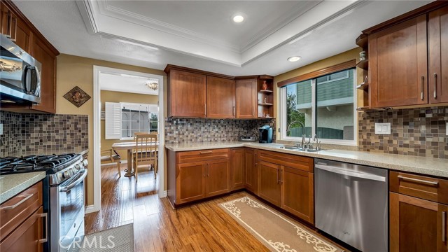 2013 Marshallfield Lane, Redondo Beach, California 90278, 4 Bedrooms Bedrooms, ,2 BathroomsBathrooms,Residential,Sold,Marshallfield,SB21037139