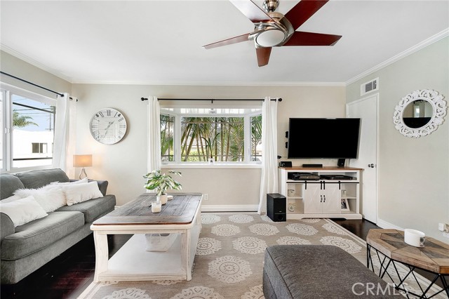 1503 Rindge Lane, Redondo Beach, California 90278, 4 Bedrooms Bedrooms, ,Residential,Sold,Rindge,SB21027333