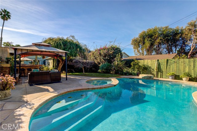 1019 Avenue B, Redondo Beach, California 90277, 4 Bedrooms Bedrooms, ,2 BathroomsBathrooms,Residential,Sold,Avenue B,PV20263391
