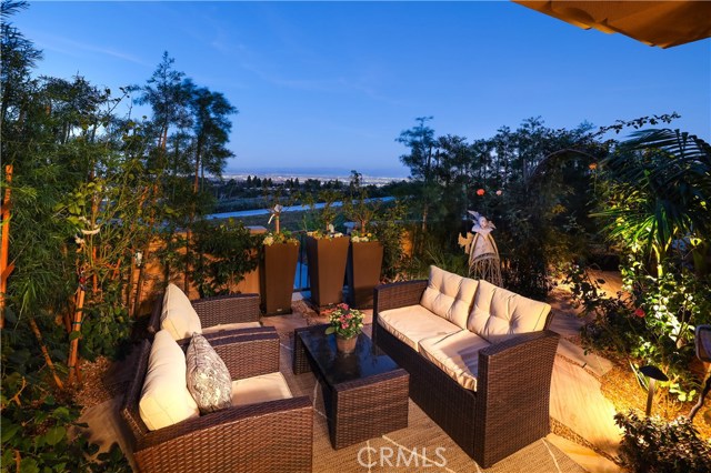 1037 Calle Stellare, Rancho Palos Verdes, California 90275, 3 Bedrooms Bedrooms, ,2 BathroomsBathrooms,Residential,Sold,Calle Stellare,SB20260624