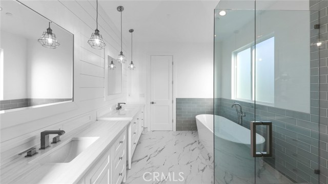 2604 Alvord Lane, Redondo Beach, California 90278, 5 Bedrooms Bedrooms, ,4 BathroomsBathrooms,Residential,Sold,Alvord,PV20209905