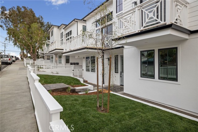 2112 Carnegie Lane, Redondo Beach, California 90278, 5 Bedrooms Bedrooms, ,5 BathroomsBathrooms,Residential,Sold,Carnegie,SB21025437