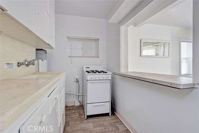 2302 Ozone Court, Hermosa Beach, California 90254, 1 Bedroom Bedrooms, ,2 BathroomsBathrooms,Residential,Sold,Ozone,SB18268749