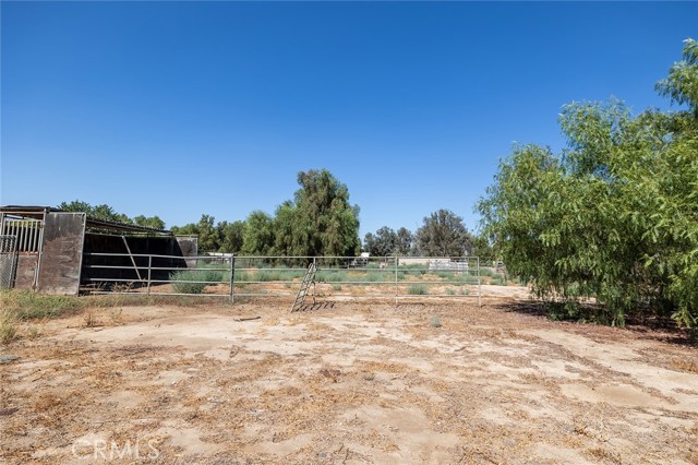 Property Photo 39