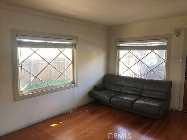 838 2nd Street, Hermosa Beach, California 90254, 2 Bedrooms Bedrooms, ,1 BathroomBathrooms,Residential,Sold,2nd,SB20015544