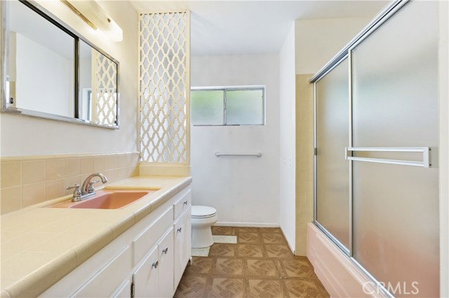 312 Avenue D, Redondo Beach, California 90277, 3 Bedrooms Bedrooms, ,2 BathroomsBathrooms,Residential,Sold,Avenue D,PW20179894