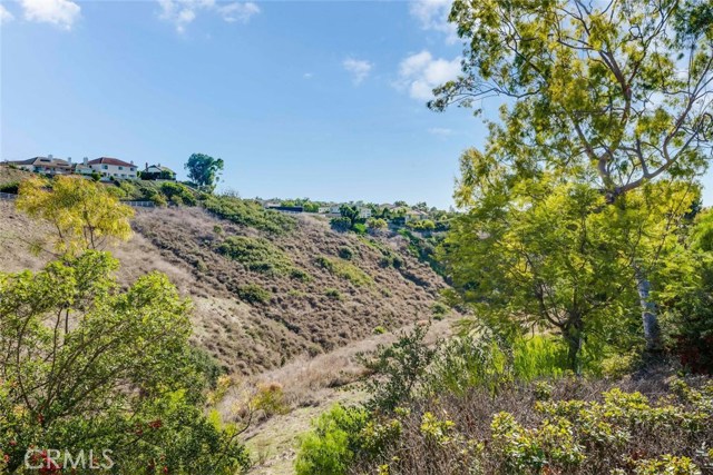8 Peartree Lane, Rolling Hills Estates, California 90274, 2 Bedrooms Bedrooms, ,2 BathroomsBathrooms,Residential,Sold,Peartree,PV18179974