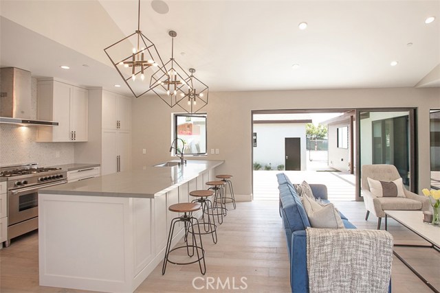 3304 Mcbain Avenue, Redondo Beach, California 90278, 4 Bedrooms Bedrooms, ,2 BathroomsBathrooms,Residential,Sold,Mcbain,SB18152689