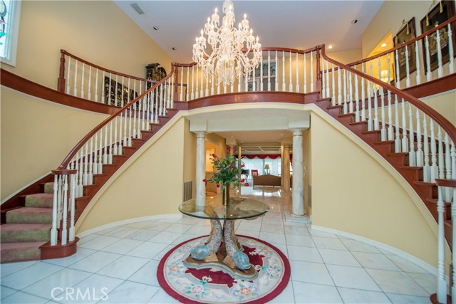 Photo of 644 S Peralta Hills Drive, Anaheim Hills, CA 92807