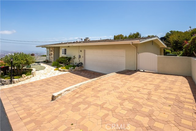 4 Coach Road, Rancho Palos Verdes, California 90275, 3 Bedrooms Bedrooms, ,2 BathroomsBathrooms,Residential,Sold,Coach,SB21125240