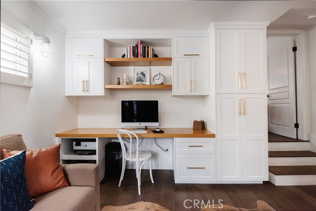 558 Rosecrans Avenue, Manhattan Beach, California 90266, 3 Bedrooms Bedrooms, ,3 BathroomsBathrooms,Residential,Sold,Rosecrans,SB20105712