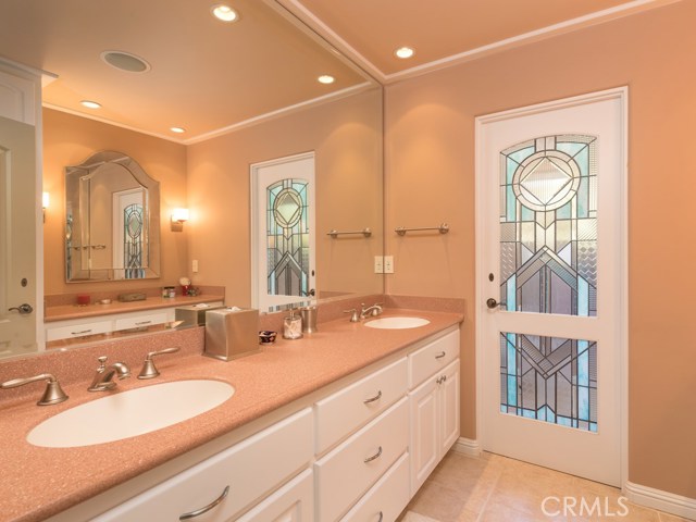 3276 Crownview Drive, Rancho Palos Verdes, California 90275, 4 Bedrooms Bedrooms, ,4 BathroomsBathrooms,Residential,Sold,Crownview,PV19046199