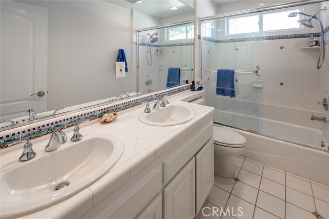 2227 Gates Avenue, Redondo Beach, California 90278, 4 Bedrooms Bedrooms, ,3 BathroomsBathrooms,Residential,Sold,Gates,SB21093316