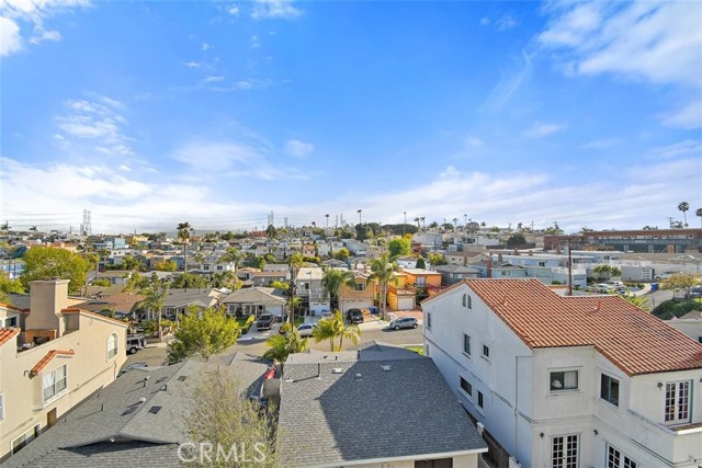 1616 Carlson Lane, Redondo Beach, California 90278, 3 Bedrooms Bedrooms, ,2 BathroomsBathrooms,Residential,Sold,Carlson,SB21048040