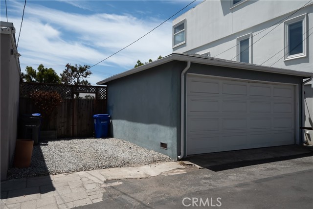 457 28th Street, Manhattan Beach, California 90266, 2 Bedrooms Bedrooms, ,1 BathroomBathrooms,Residential,Sold,28th,SB21112432