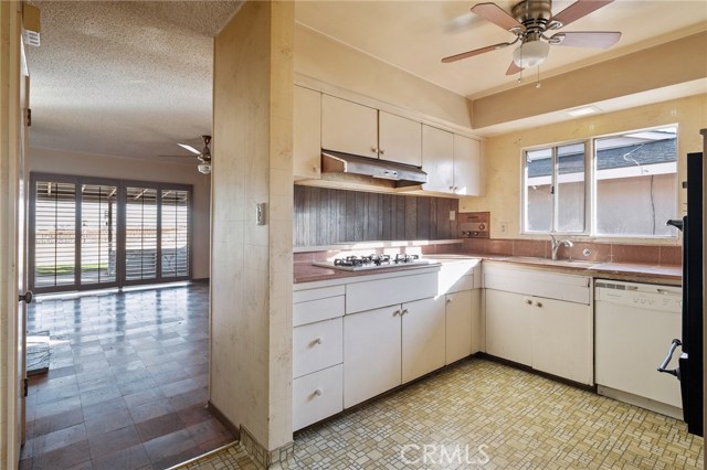 28006 Pontevedra Drive, Rancho Palos Verdes, California 90275, 4 Bedrooms Bedrooms, ,2 BathroomsBathrooms,Residential,Sold,Pontevedra,SB21004316