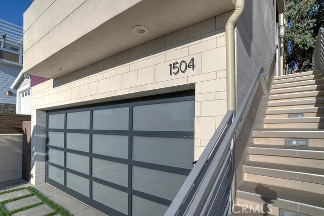 1504 Monterey, Hermosa Beach, California 90254, 3 Bedrooms Bedrooms, ,3 BathroomsBathrooms,Residential,Sold,Monterey,SB18059436