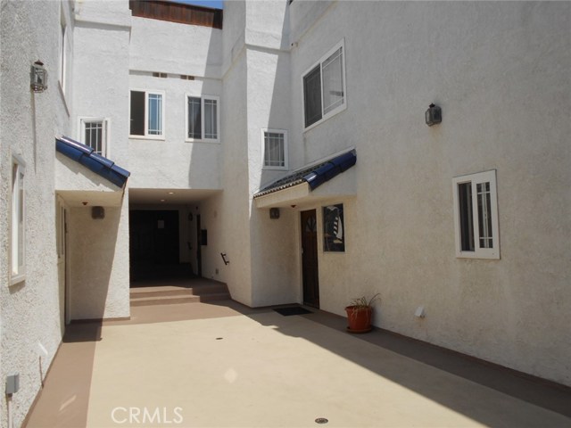 425 Catalina Avenue, Redondo Beach, California 90277, 3 Bedrooms Bedrooms, ,3 BathroomsBathrooms,Residential,Sold,Catalina,SB17159128