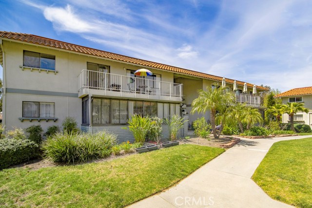Photo of 864 Ronda Mendoza #Q, Laguna Woods, CA 92637