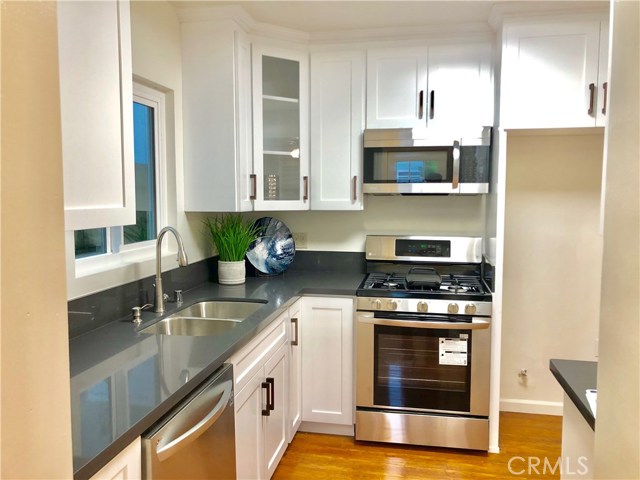 1729 Carver Street, Redondo Beach, California 90278, 3 Bedrooms Bedrooms, ,1 BathroomBathrooms,Residential,Sold,Carver,SB19027515