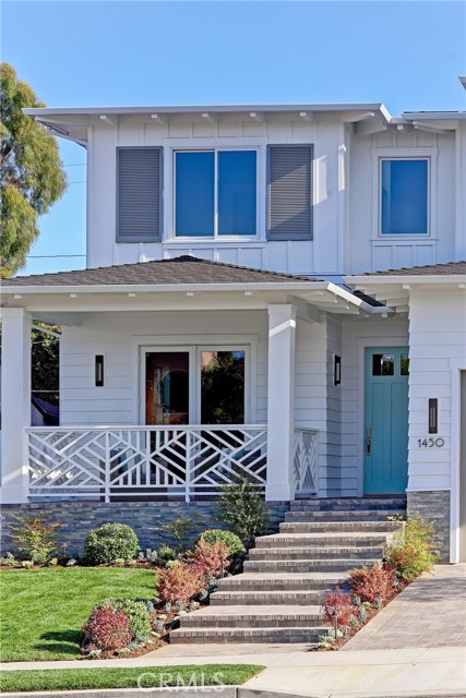 1450 23rd Street, Manhattan Beach, California 90266, 5 Bedrooms Bedrooms, ,2 BathroomsBathrooms,Residential,Sold,23rd,SB17111240
