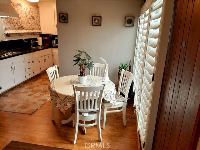 427 Paulina Ave, Redondo Beach, California 90277, 3 Bedrooms Bedrooms, ,1 BathroomBathrooms,Residential,Sold,Paulina Ave,SB20187373