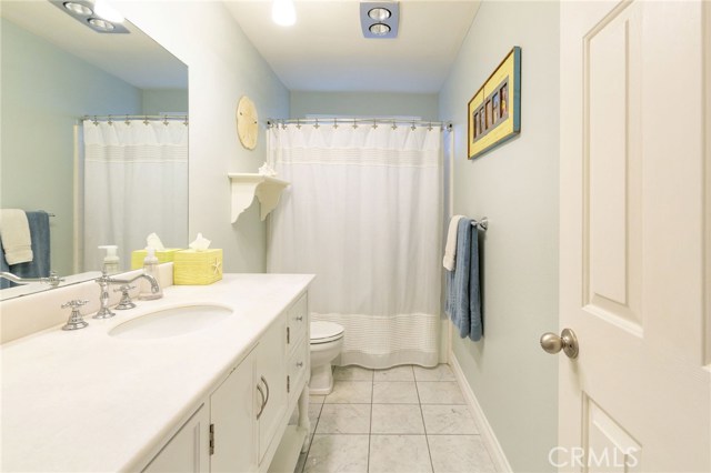 1618 Carver Street, Redondo Beach, California 90278, 3 Bedrooms Bedrooms, ,2 BathroomsBathrooms,Residential,Sold,Carver,SB19118412