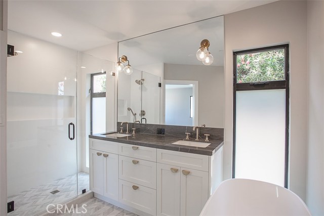 3304 Mcbain Avenue, Redondo Beach, California 90278, 4 Bedrooms Bedrooms, ,2 BathroomsBathrooms,Residential,Sold,Mcbain,SB18152689