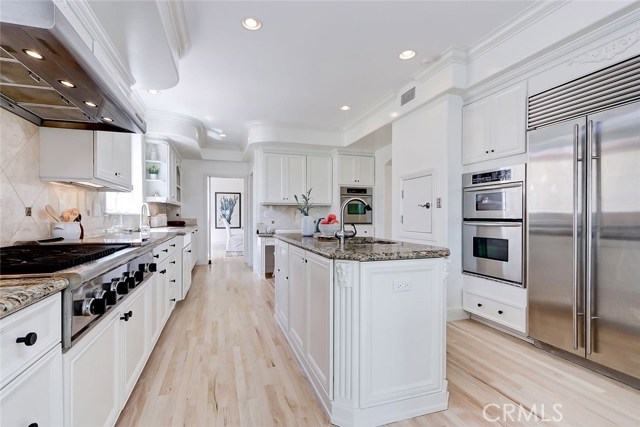 449 26th Street, Manhattan Beach, California 90266, 5 Bedrooms Bedrooms, ,4 BathroomsBathrooms,Residential,Sold,26th,SB20164574
