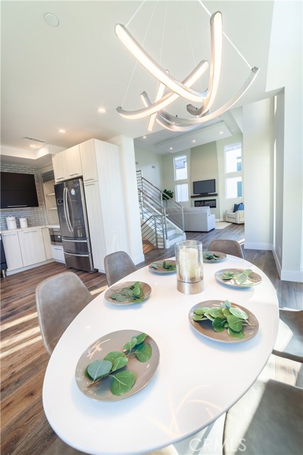 2715 Carnegie Lane, Redondo Beach, California 90278, 4 Bedrooms Bedrooms, ,4 BathroomsBathrooms,Residential,Sold,Carnegie,SB19180125