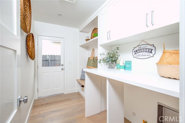 520 Maria Avenue, Redondo Beach, California 90277, 3 Bedrooms Bedrooms, ,2 BathroomsBathrooms,Residential,Sold,Maria,SB19272797