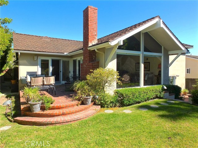 5649 Whitecliff Drive, Rancho Palos Verdes, California 90275, 4 Bedrooms Bedrooms, ,3 BathroomsBathrooms,Residential,Sold,Whitecliff,PV17219760