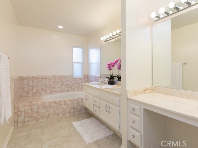 2019 Rockefeller Lane, Redondo Beach, California 90278, 3 Bedrooms Bedrooms, ,2 BathroomsBathrooms,Residential,Sold,Rockefeller,SB18210928