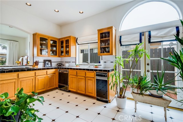 214 Avenue H, Redondo Beach, California 90277, 3 Bedrooms Bedrooms, ,2 BathroomsBathrooms,Residential,Sold,Avenue H,SB17200992