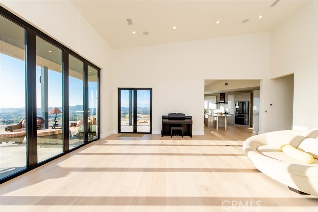 Photo of 40371 Scanlon Road, Temecula, CA 92592