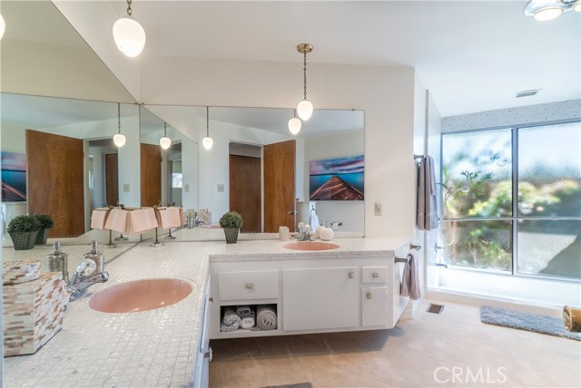 6107 Arrowroot Lane, Rancho Palos Verdes, California 90275, 2 Bedrooms Bedrooms, ,2 BathroomsBathrooms,Residential,Sold,Arrowroot,PW18092045